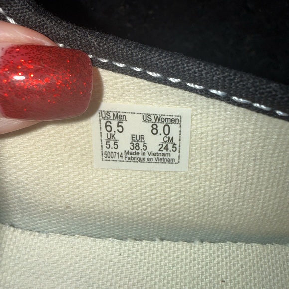 NEW VANS BLACK CANVAS MARY JANE BUCKLE WHITE RUBBER SOLE SNEAKERS SZ 8 BRAND NEW - Picture 15 of 15